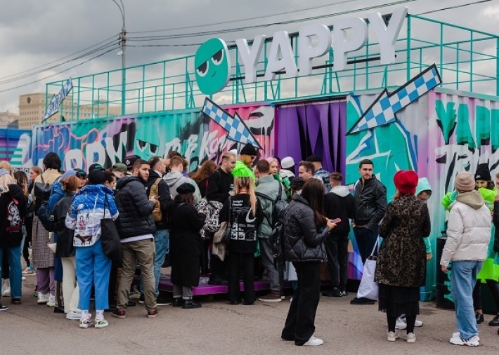 На мероприятии в Москве с участием YAPPY Truck собралось свыше 15 тысяч человек 26 сентября 2022